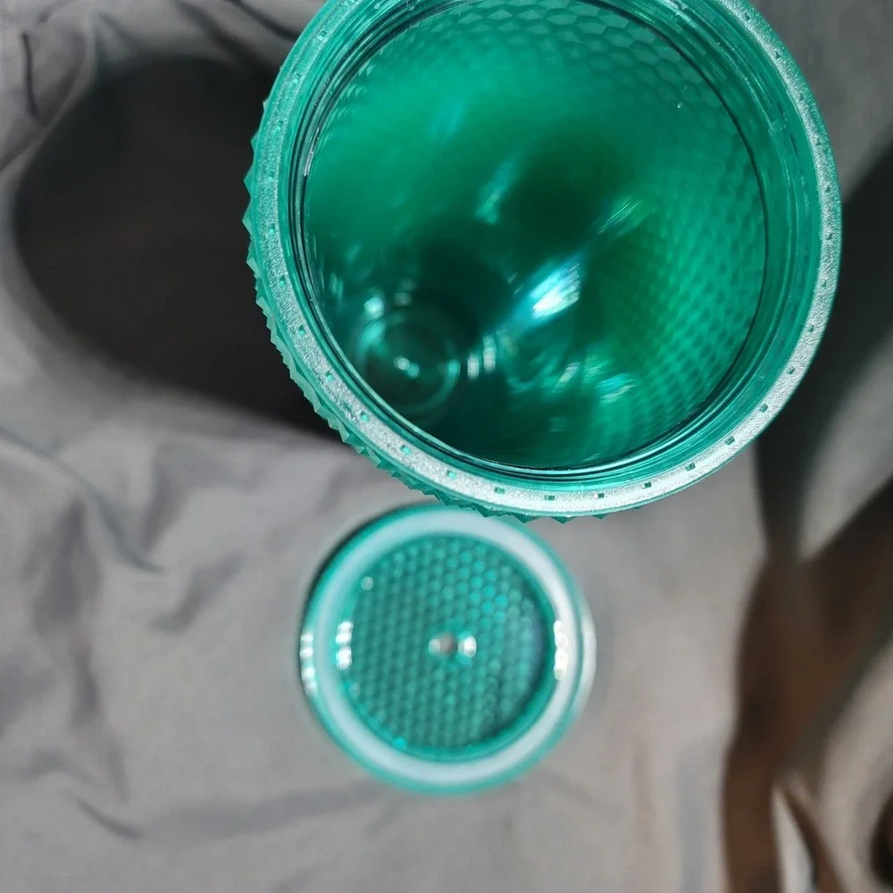 Starbucks Holiday Aqua Iridescent Veriegated Studded 24oz Venti Cold Cup Tumbler